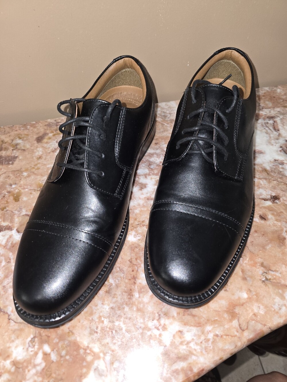 Men's Dockers Black Cap-Toe Lace-Up Dress Shoes Size 10W